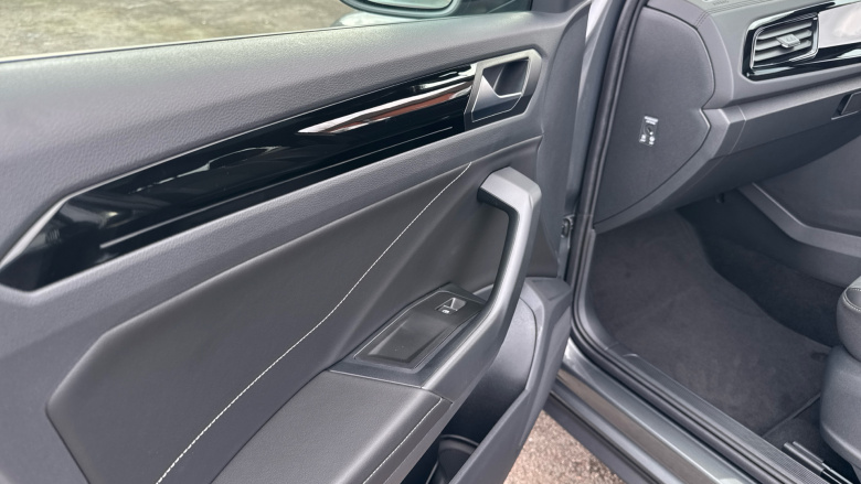 Volkswagen T-Roc 1.0 TSI 115 Style Design 5dr Petrol Hatchback